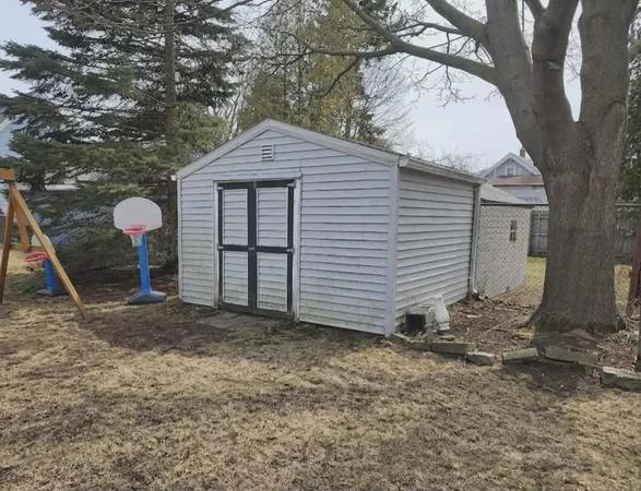 $198,000 | 1420 Hawthorne Avenue, Two Rivers, WI 54241