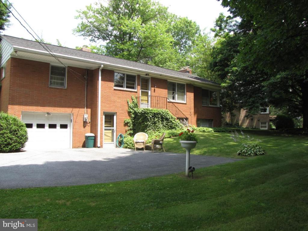 58 Springhouse Road Lancaster, PA 17603 - Photo 11 of 50 Gallery Image 11