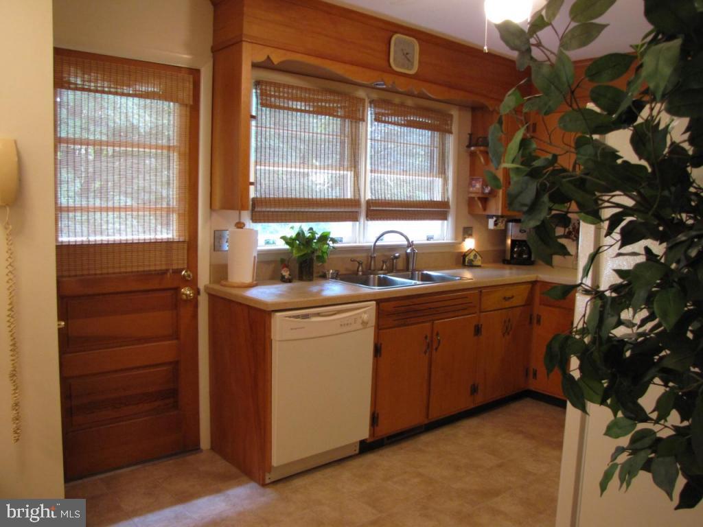 58 Springhouse Road Lancaster, PA 17603 - Photo 21 of 50 Gallery Image 21