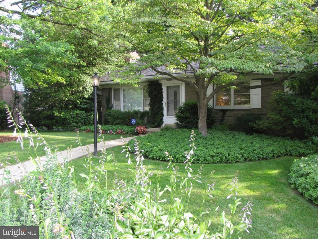58 Springhouse Road Lancaster, PA 17603 - Photo 5 of 50 Gallery Image 5