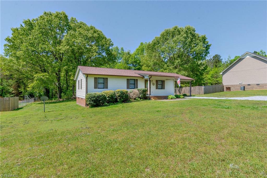 3957 Welcome-Arcadia Road Lexington, NC 27295 - Photo 3 of 34 Gallery Image 3
