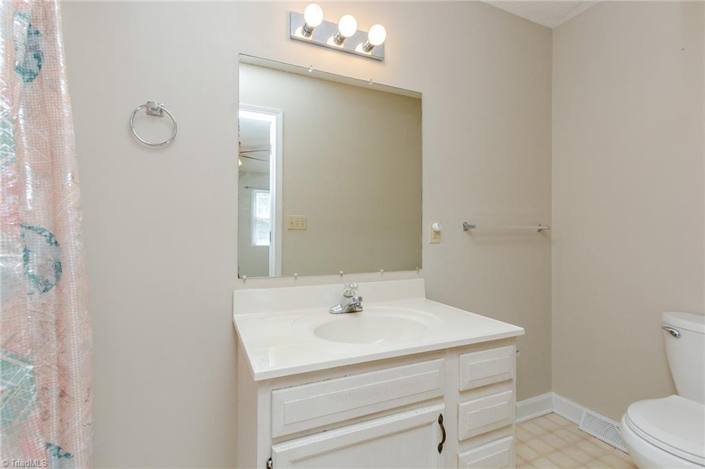 3957 Welcome-Arcadia Road Lexington, NC 27295 - Photo 28 of 34 Gallery Image 28