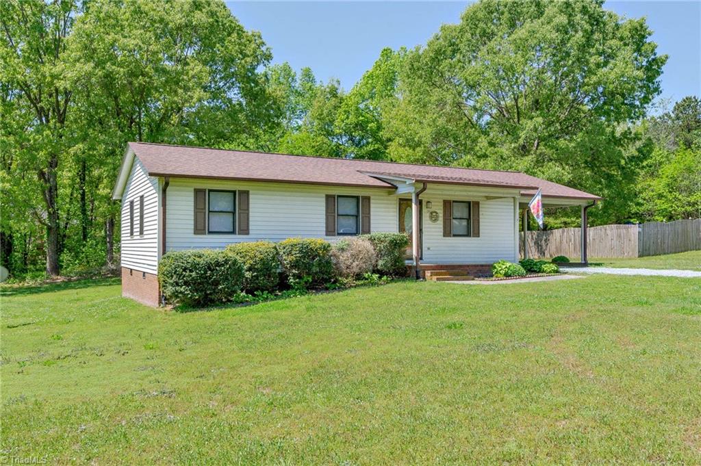 3957 Welcome-Arcadia Road Lexington, NC 27295 - Photo 4 of 34 Gallery Image 4