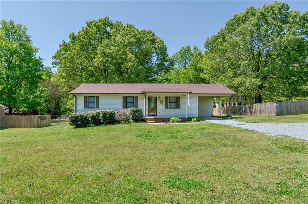 3957 Welcome-Arcadia Road Lexington, NC 27295 - Photo 5 of 34 Gallery Image 5