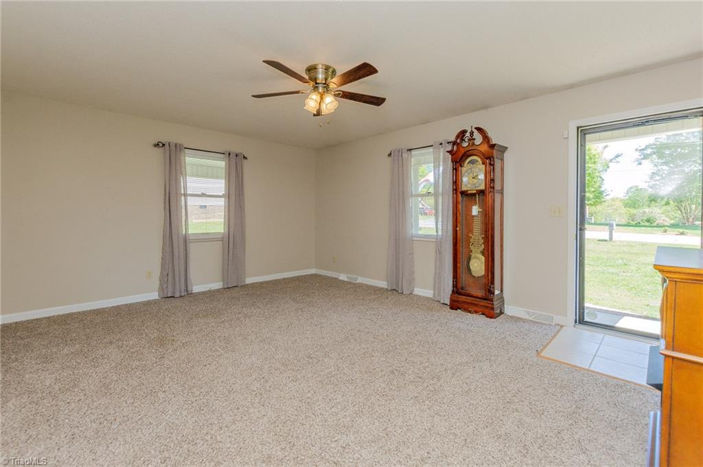 3957 Welcome-Arcadia Road Lexington, NC 27295 - Photo 9 of 34 Gallery Image 9