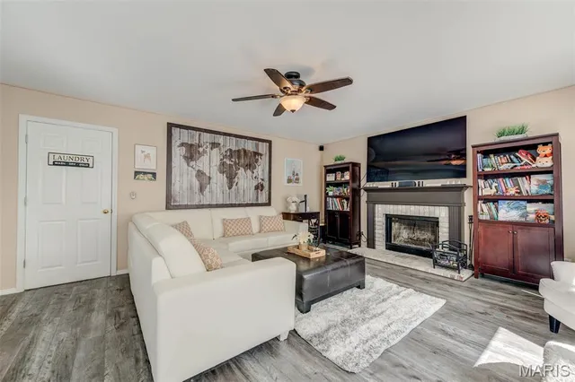 $394,000 | 17347 Hilltop Ridge Drive, Eureka, MO 63025