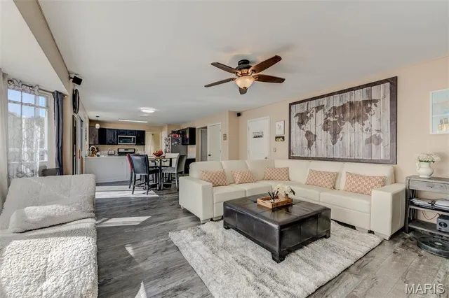 $394,000 | 17347 Hilltop Ridge Drive, Eureka, MO 63025