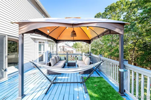 $394,000 | 17347 Hilltop Ridge Drive, Eureka, MO 63025