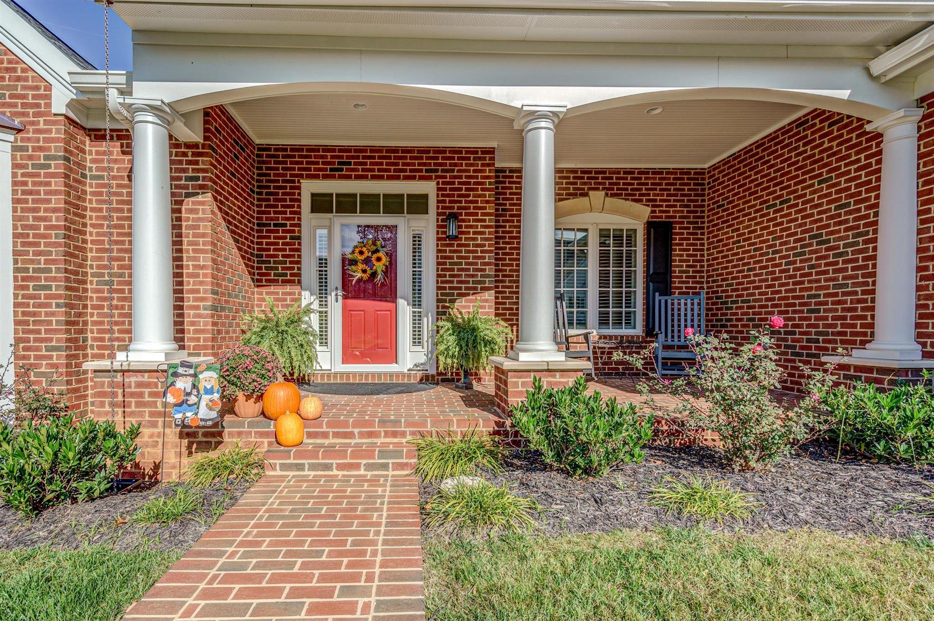 6989 Fairway Ridge Road Salem, VA 24153 - Photo 4 of 51 a view of entrance of the house