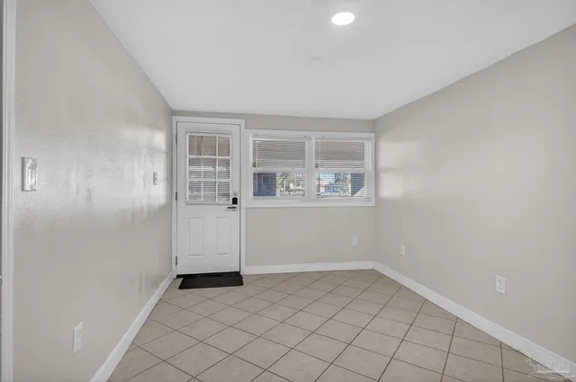 $320,000 | 9225 North Palafox Street, Pensacola, FL 32534