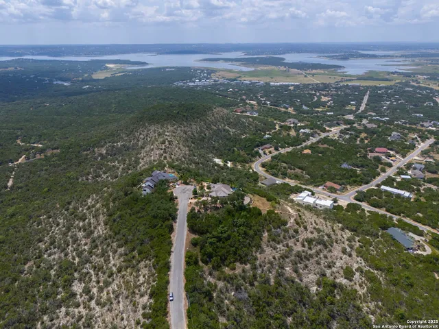 $200,000 | 1081 Eagle Point Drive, Fischer, TX 78623
