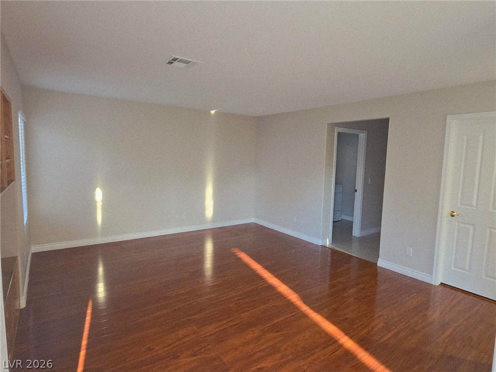 8998 Odense Way Las Vegas, NV 89147 - Photo 6 of 14