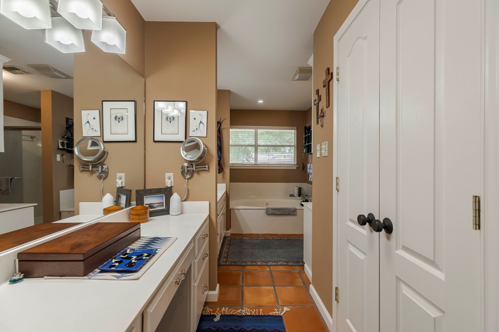 116 Ridge Road West Ingram, TX 78025 - Photo 24 of 65 a walk in closet with a couch