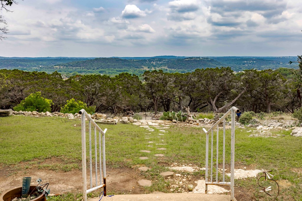 116 Ridge Road West Ingram, TX 78025 - Photo 6 of 65 Million Dollar View