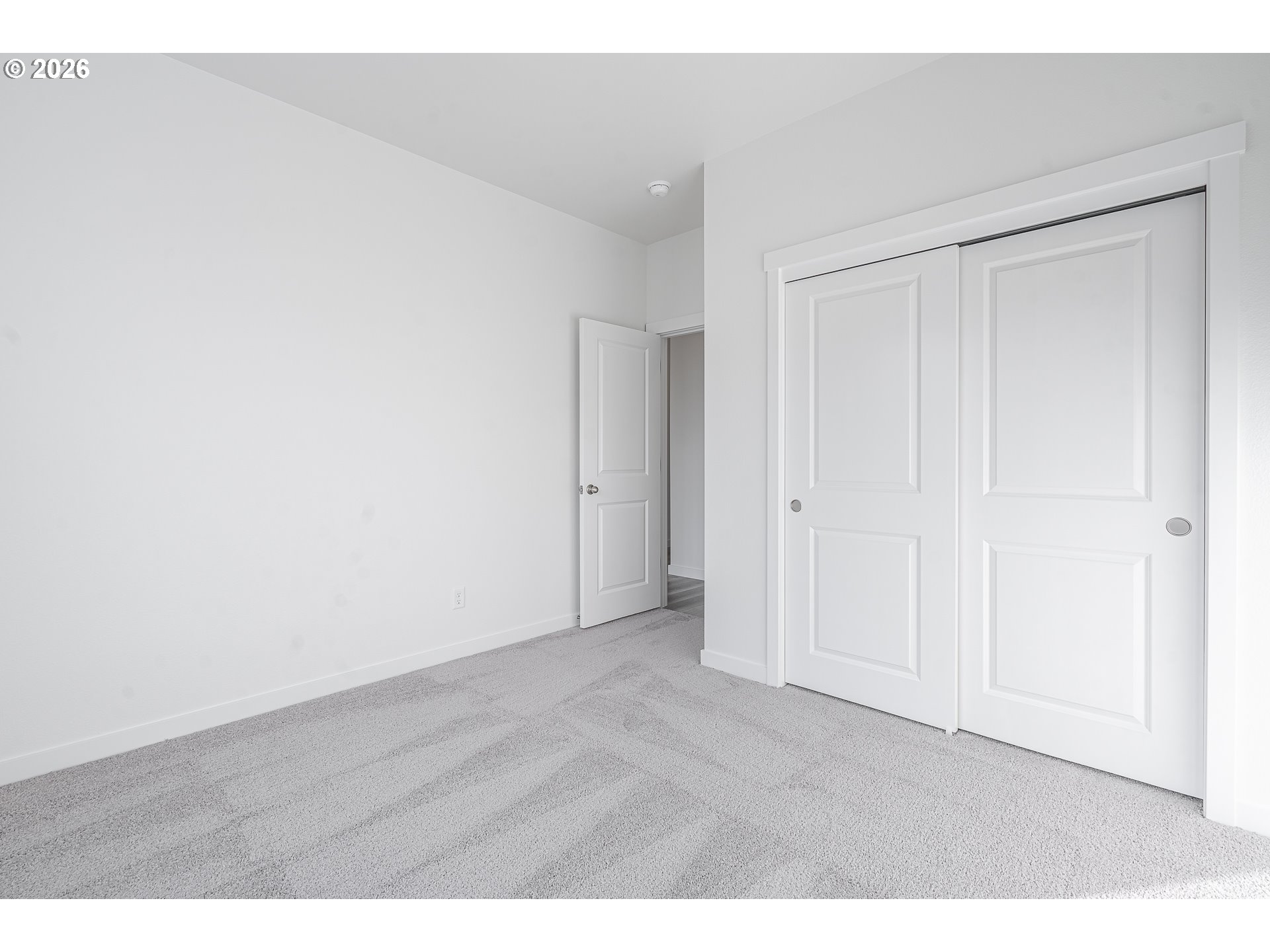 673 Parker Loop Silverton, OR 97381 - Photo 25 of 37 a view of an empty room