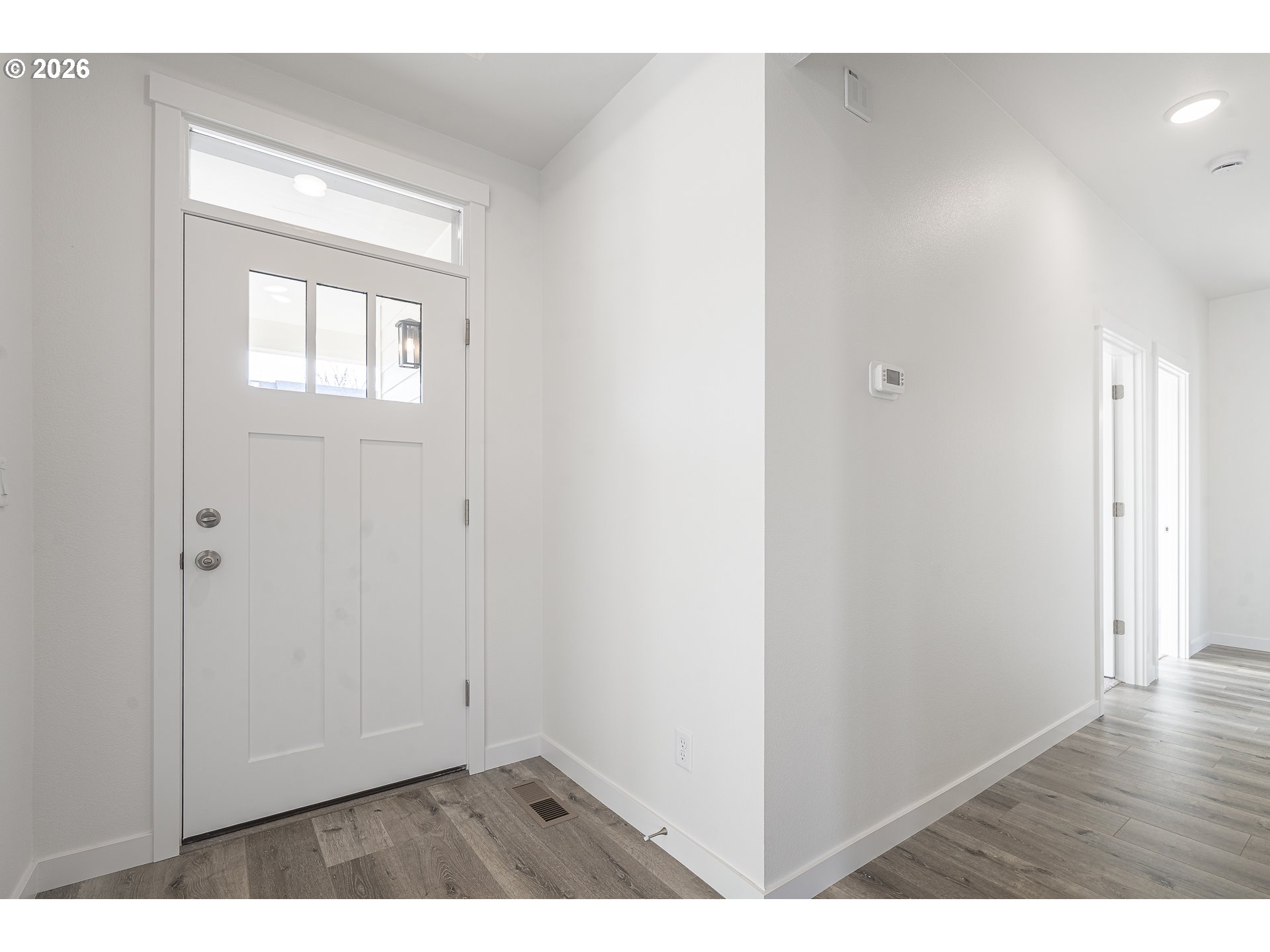 673 Parker Loop Silverton, OR 97381 - Photo 6 of 37 a view of an empty room