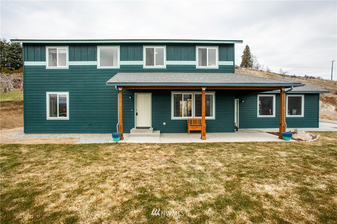 1008 Two Rivers Road Entiat, WA 98822 - Photo 4 of 24 Gallery Image 4
