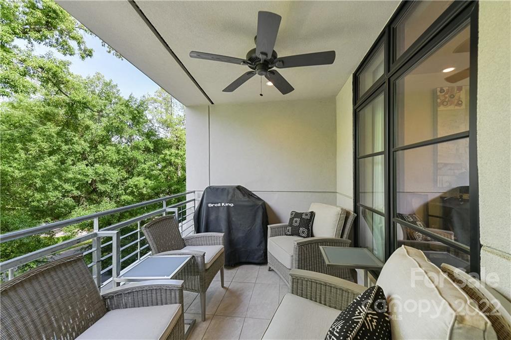 1333 Queens Road, Unit A4 Charlotte, NC 28207 - Photo 11 of 30 Gallery Image 11