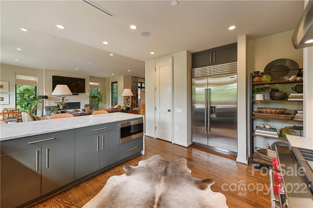 1333 Queens Road, Unit A4 Charlotte, NC 28207 - Photo 15 of 30 Gallery Image 15