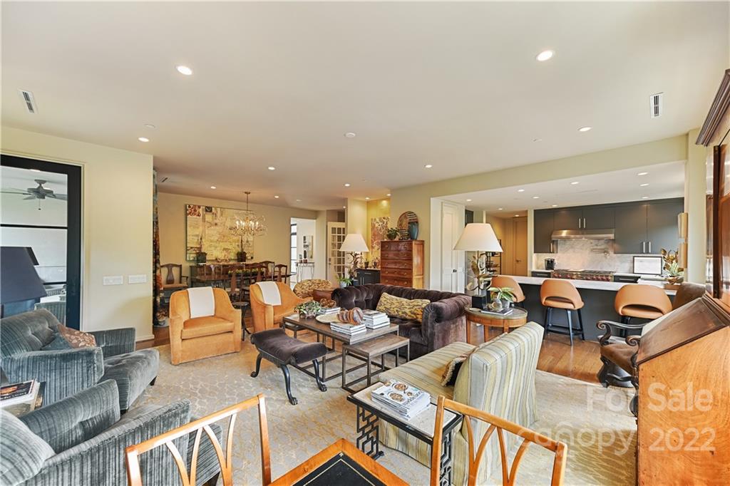 1333 Queens Road, Unit A4 Charlotte, NC 28207 - Photo 10 of 30 Gallery Image 10