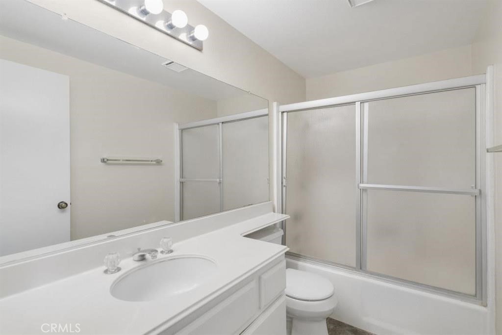 3466 Castaic Street Riverside, CA 92501 - Photo 9 of 11