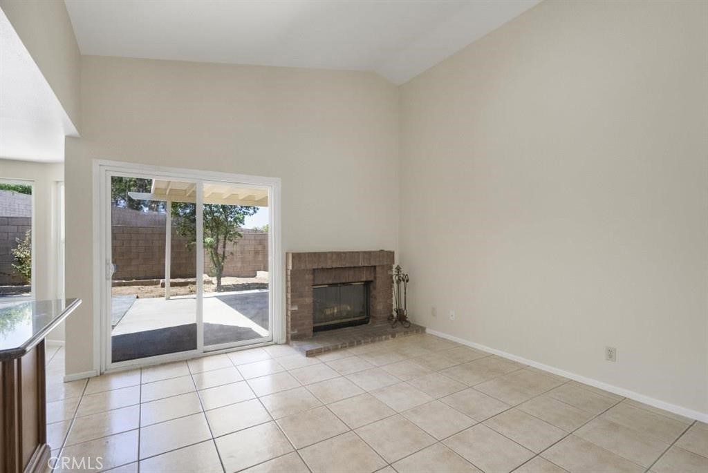 3466 Castaic Street Riverside, CA 92501 - Photo 10 of 11