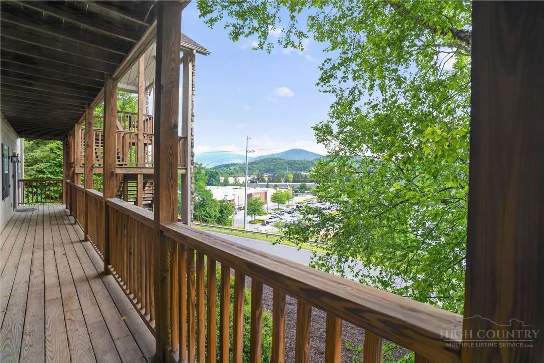 800 Meadowview Drive, Unit 10 Boone, NC 28607 - Photo 5 of 25