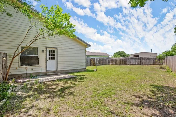 $1,550 | 250 Marvin Cove, Hutto, TX 78634