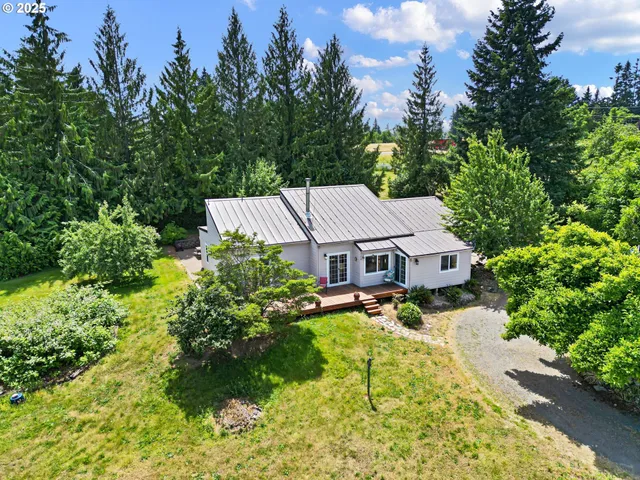 $1,145,000 | 36189 Highway 58, Pleasant Hill, OR 97455