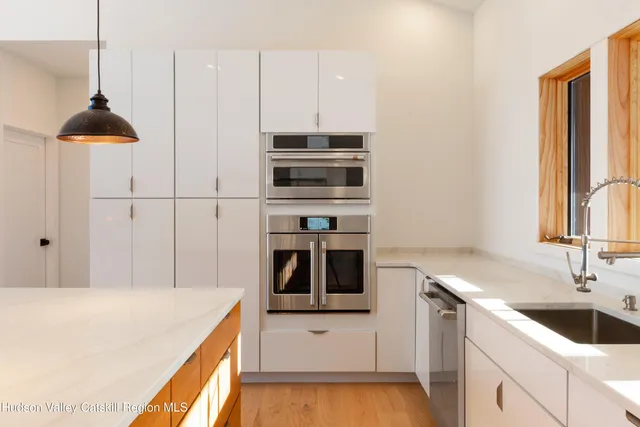 $979,000 | 513 Myrtle Avenue, Wallkill, NY 12589