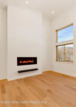 $979,000 | 513 Myrtle Avenue, Wallkill, NY 12589