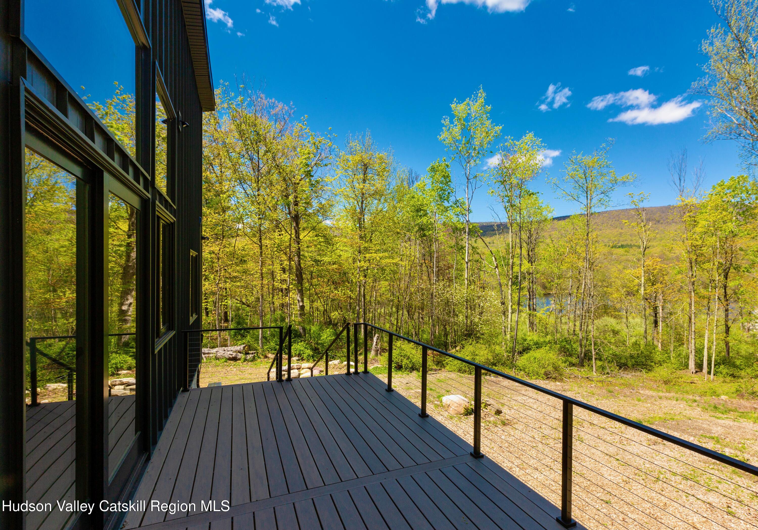 513 Myrtle Avenue Wallkill, NY 12589 - Photo 54 of 62 NEW SPRING EXTERIORS JIM - 513 MYRTLE AV