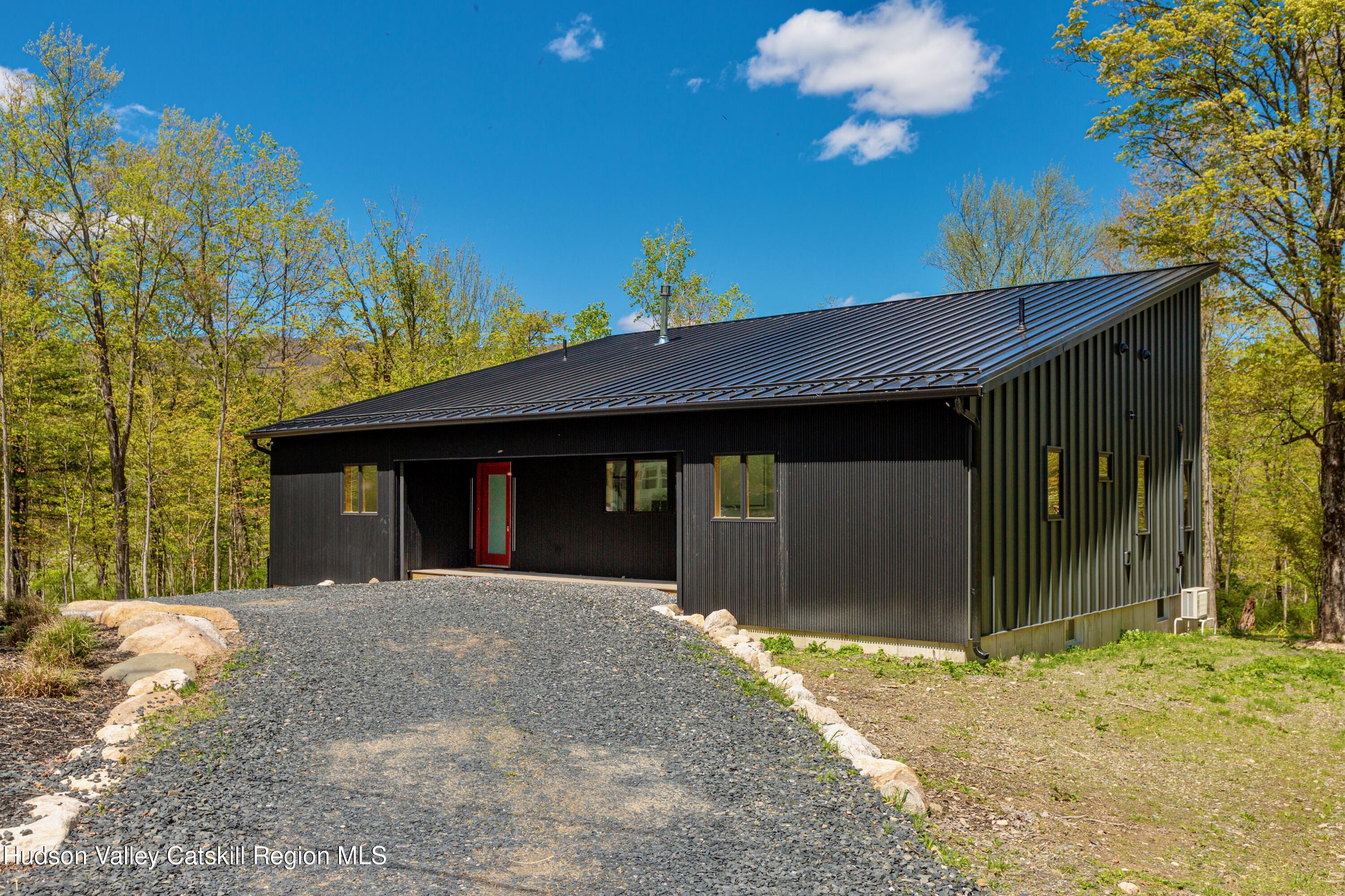 513 Myrtle Avenue Wallkill, NY 12589 - Photo 61 of 62 NEW SPRING EXTERIORS JIM - 513 MYRTLE AV