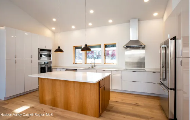 $979,000 | 513 Myrtle Avenue, Wallkill, NY 12589