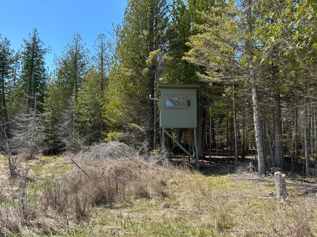 $549,900 | 118 South Cream City Point Road, Drummond Island, MI 49726