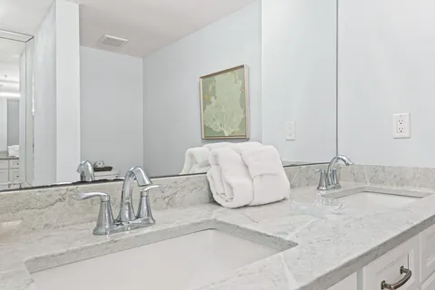 $849,000 | 550 Tops'l Beach Boulevard, Unit 909, Miramar Beach, FL 32550