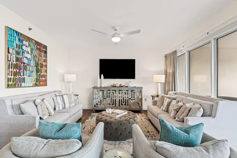 $849,000 | 550 Tops'l Beach Boulevard, Unit 909, Miramar Beach, FL 32550