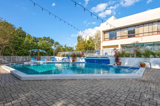 $849,000 | 550 Tops'l Beach Boulevard, Unit 909, Miramar Beach, FL 32550