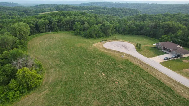 $48,000 | Lot 44 West Mississippi Drive, East Dubuque, IL 61025