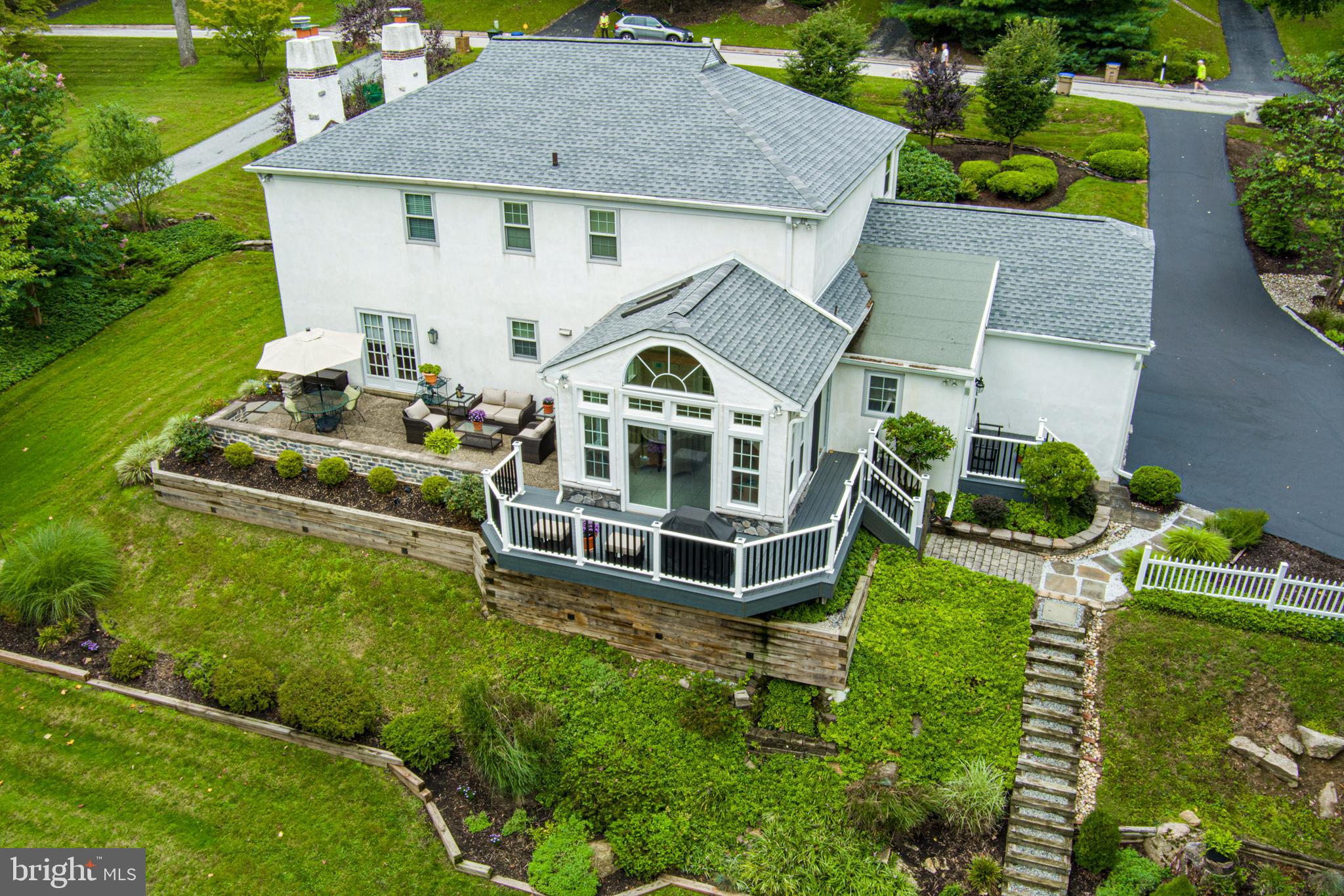217 Hansell Road Newtown Square, PA 19073 - Photo 2 of 46