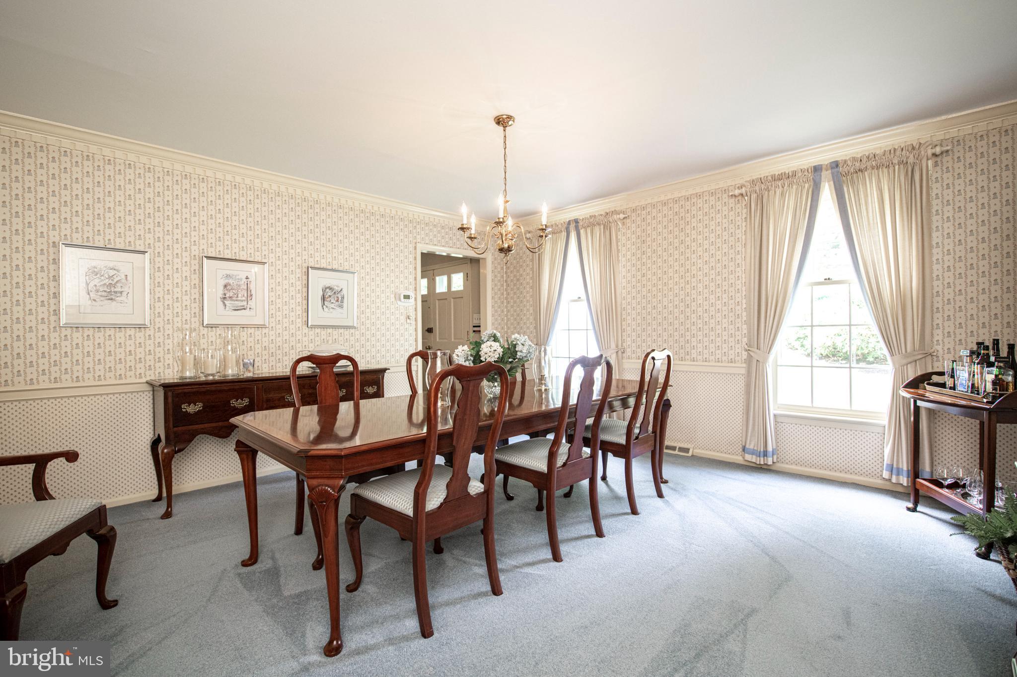 217 Hansell Road Newtown Square, PA 19073 - Photo 4 of 46