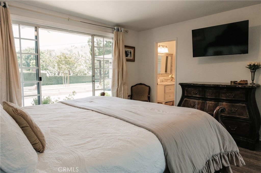 26261 Veva Way Calabasas, CA 91302 - Photo 42 of 59