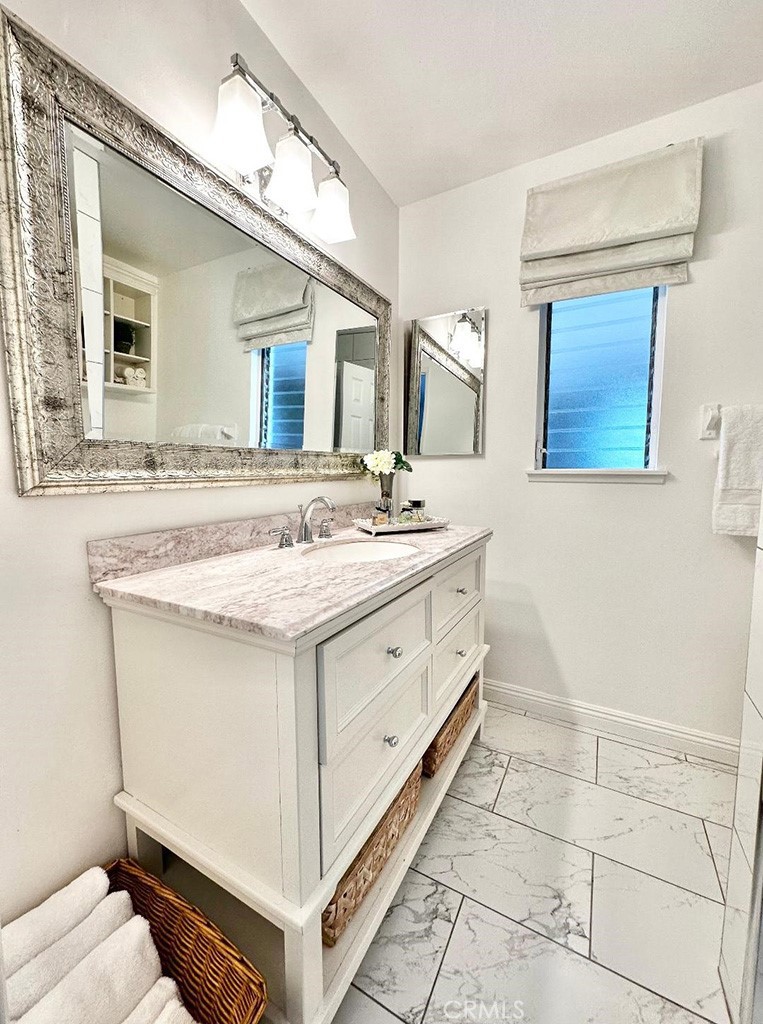 26261 Veva Way Calabasas, CA 91302 - Photo 43 of 59