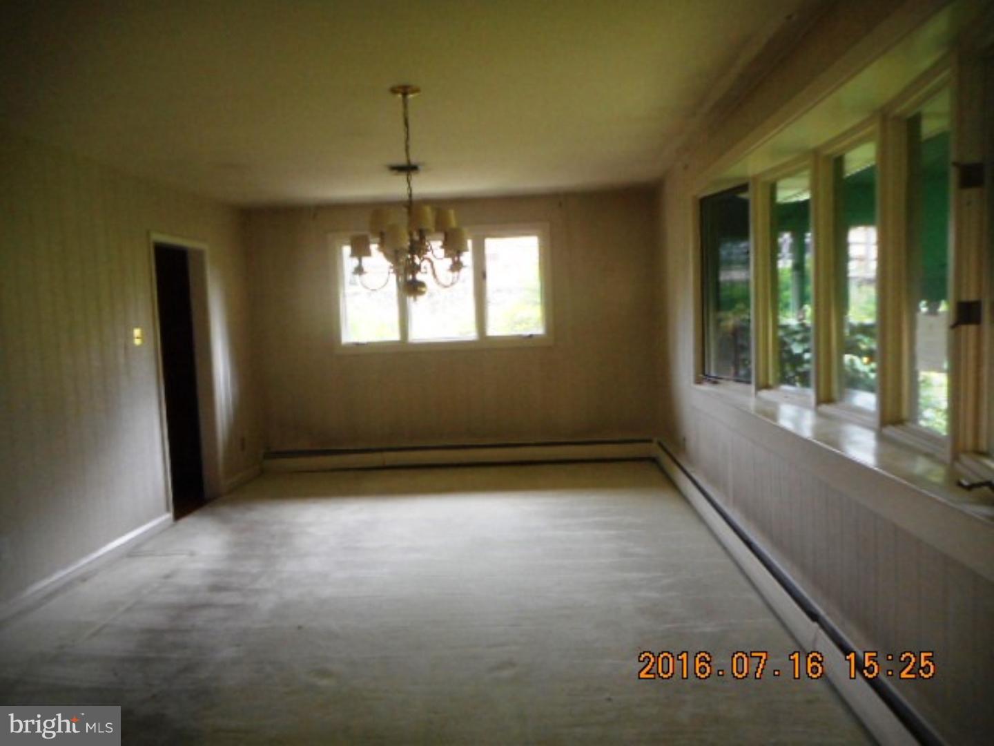 310 Northcroft Road Springfield, PA 19064 - Photo 6 of 20 Dining Room