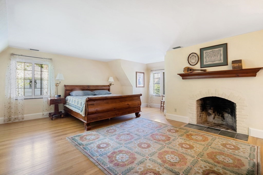 128 Colony Road Longmeadow, MA 01106 - Photo 21 of 39 Gallery Image 21