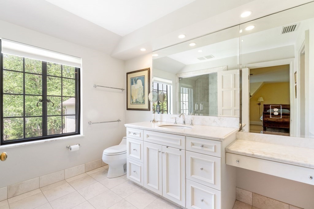 128 Colony Road Longmeadow, MA 01106 - Photo 24 of 39 Gallery Image 24