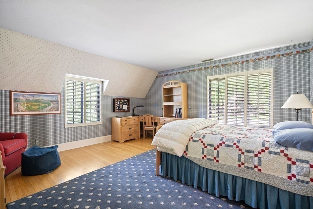 128 Colony Road Longmeadow, MA 01106 - Photo 28 of 39 Gallery Image 28