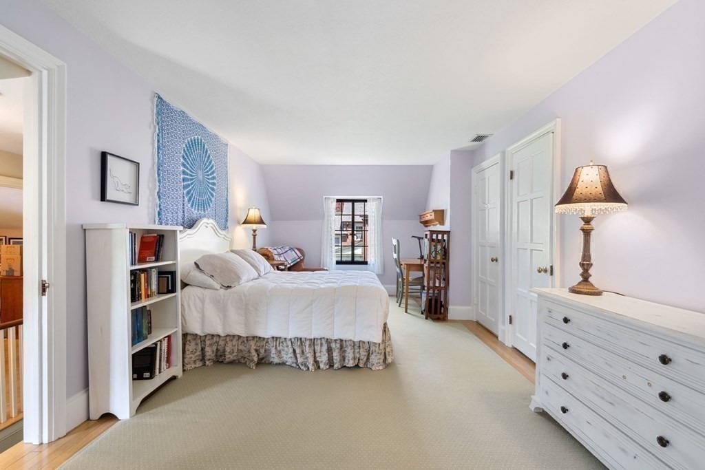 128 Colony Road Longmeadow, MA 01106 - Photo 31 of 39 Gallery Image 31
