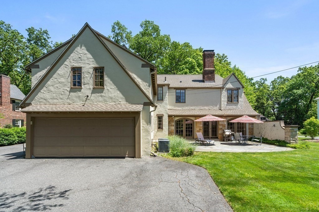 128 Colony Road Longmeadow, MA 01106 - Photo 39 of 39 Gallery Image 39