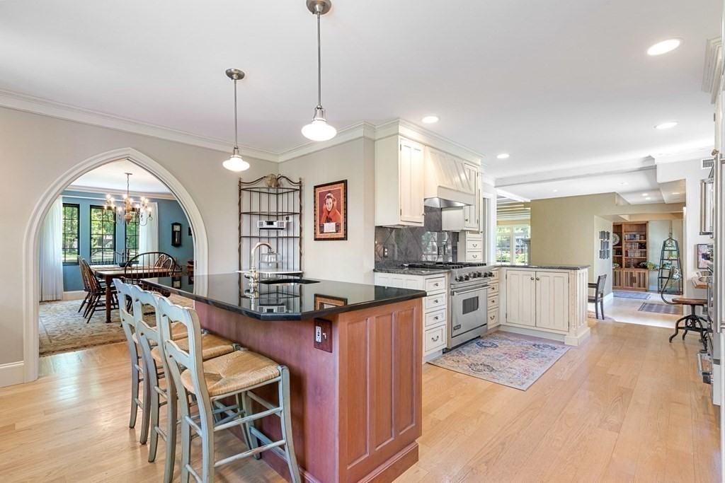 128 Colony Road Longmeadow, MA 01106 - Photo 8 of 39 Gallery Image 8